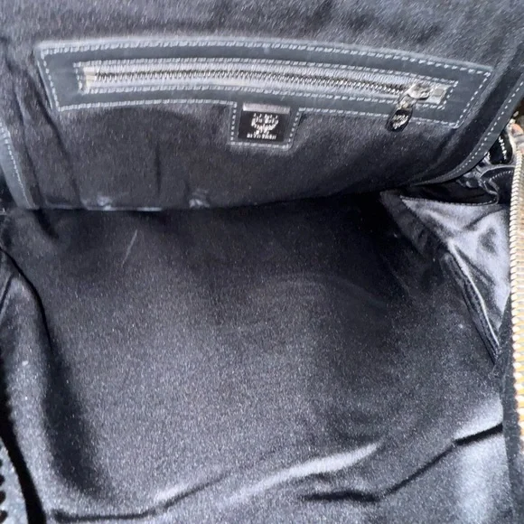 MCM Black Studded Backpack Lion 🦁 - Picture 8 of 10